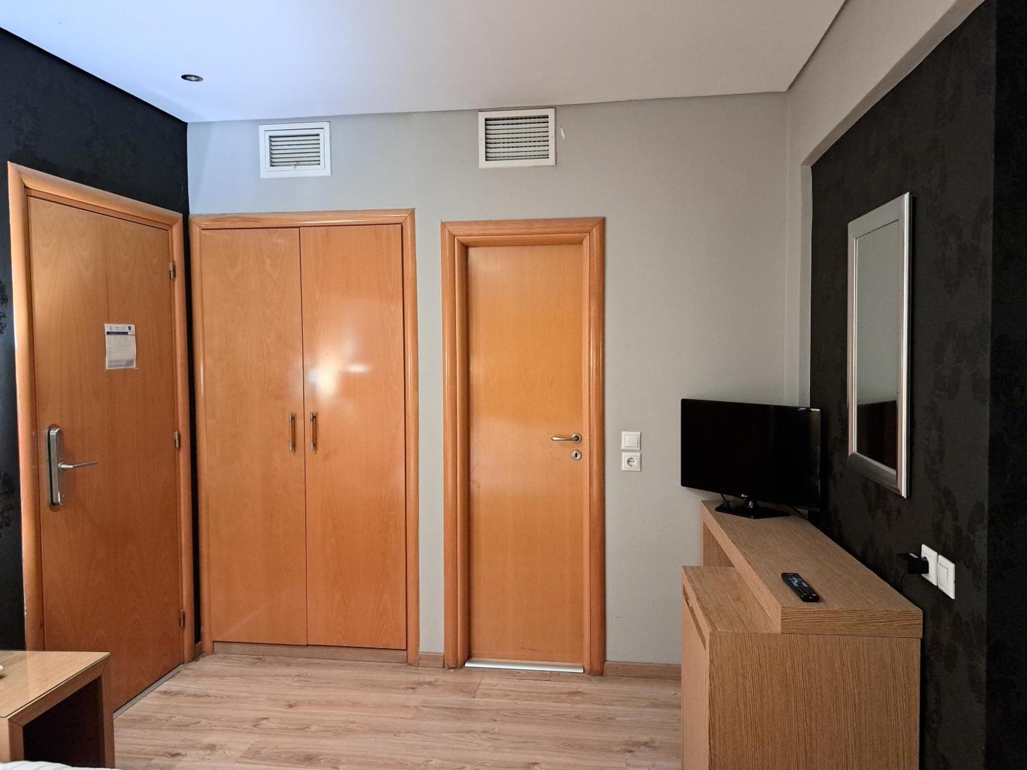 Nefeli Hotel Alimos Ngoại thất bức ảnh