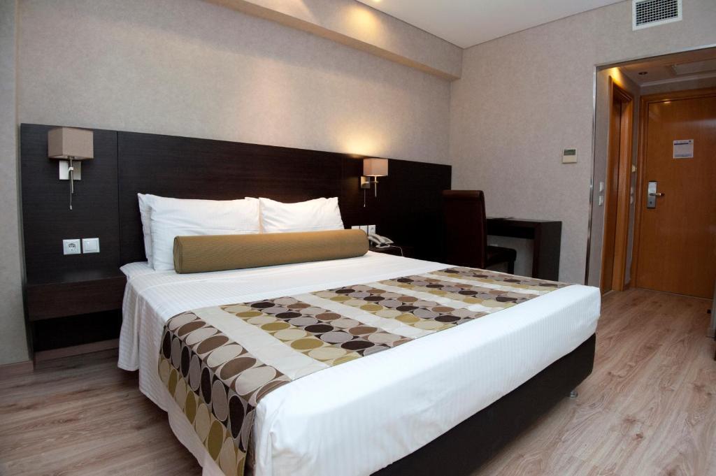Nefeli Hotel Alimos Phòng bức ảnh
